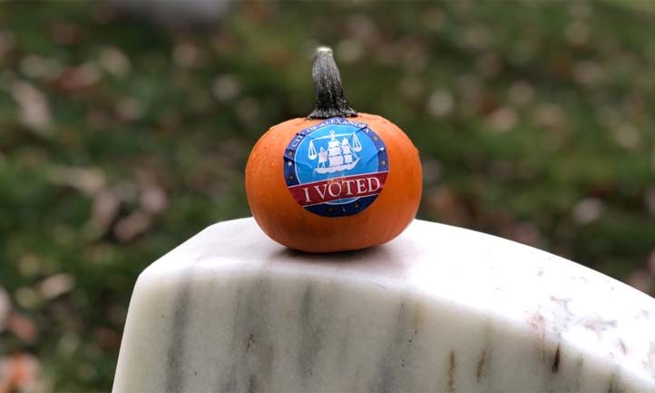 pumpkin on headstone