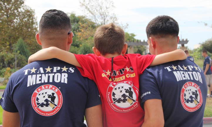 Military mentors and TAPS child