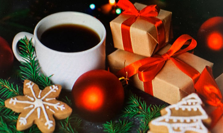 Coffee and Christmas Cookies 