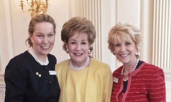 Bonnie Carroll, Elizabeth Dole and Linda Davis