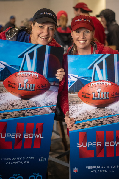 Survivors Michelle Taylor and Amy Dozier at NFL Pro Bowl