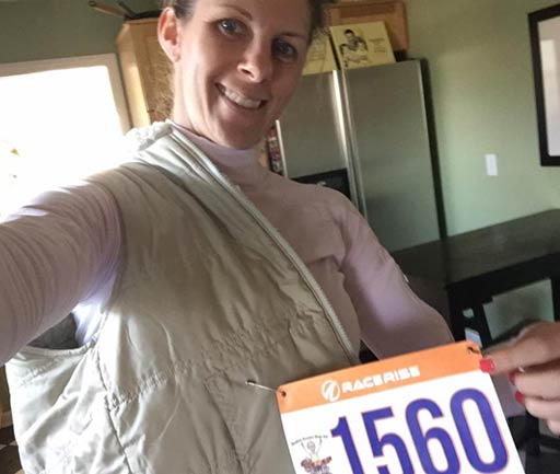 Emily getting ready to run in the Marine Corps Marathon