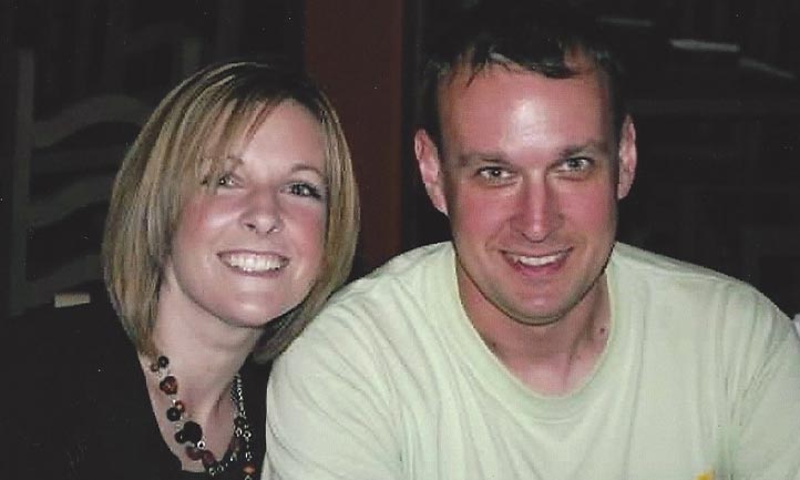 Renee and her brother Sam in 2009