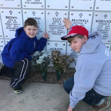 Ian and Westley Culp visiting Daddy at Dallas Veterans Cemetery December 2017