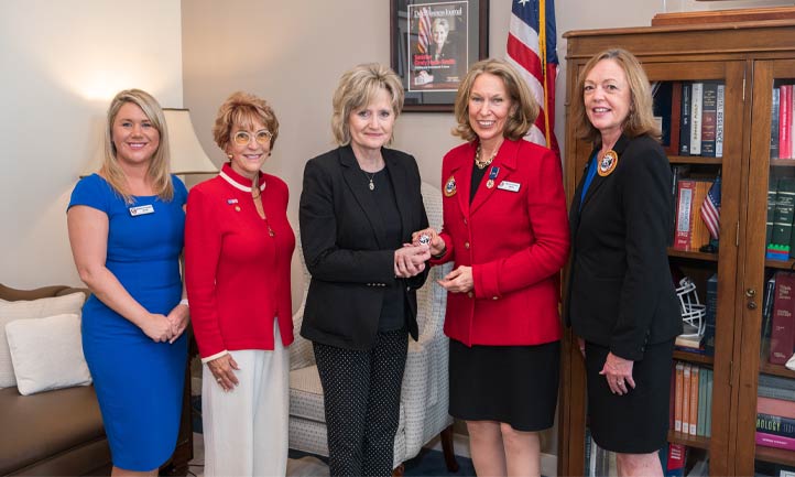 TAPS Staff and Senator Hyde-Smith