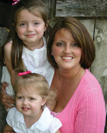 Sammy Hester with Daughters